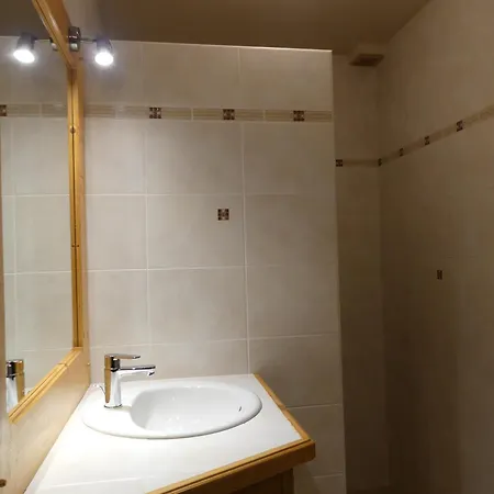 Auberge Des Eglantiers Flumet Kamer foto